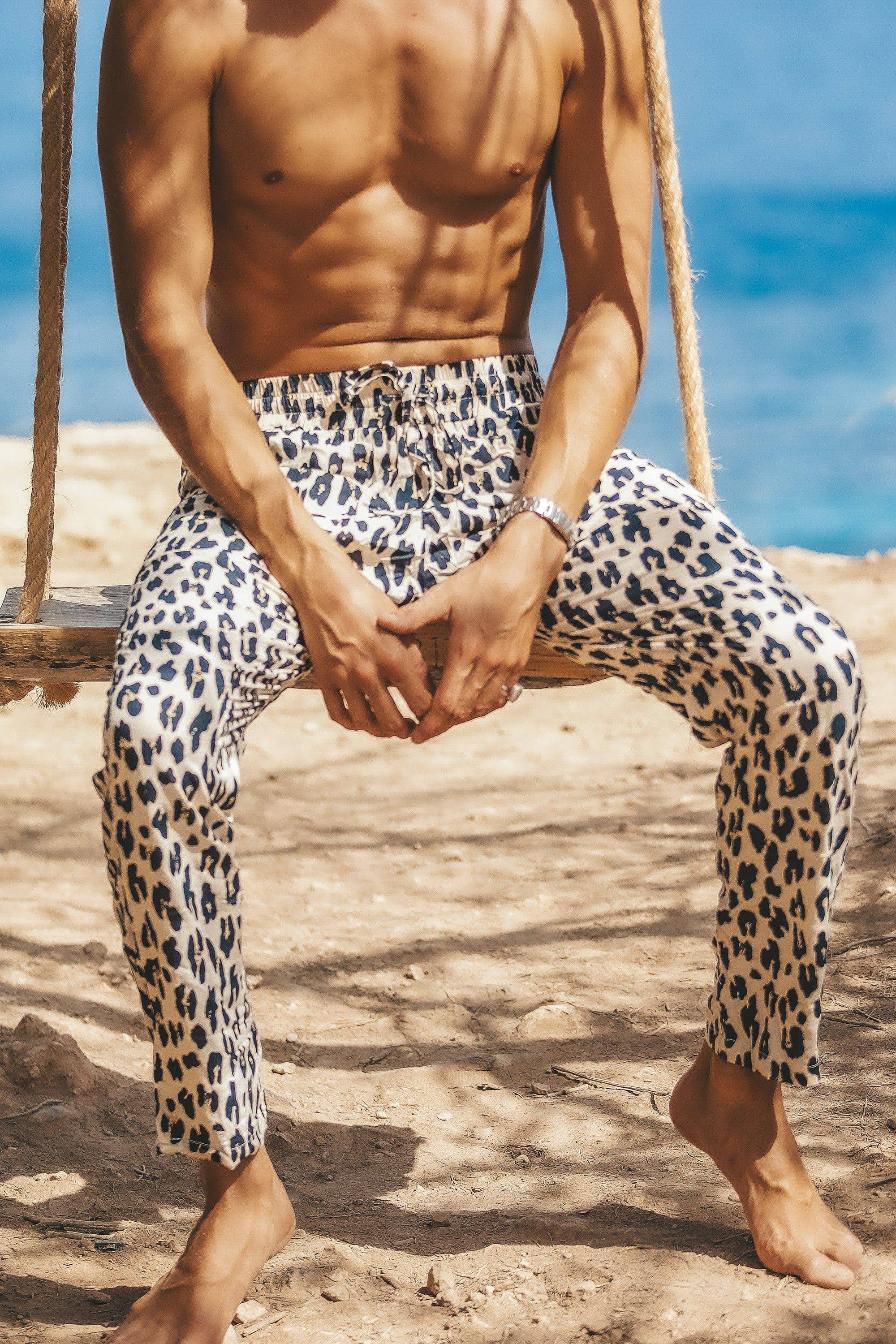 Ibiza resort pants leopard grey - Image 10